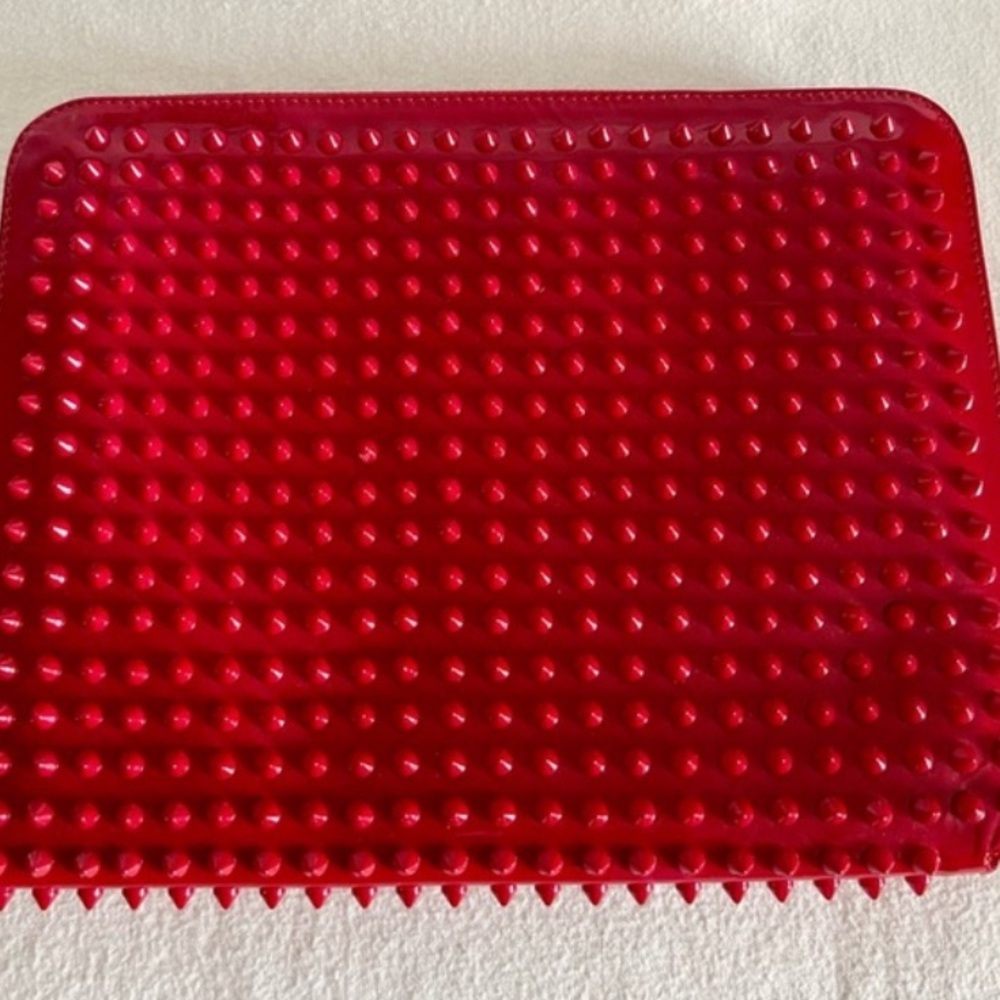 Christian Louboutin Red patent cris spiked leather Pouch for I pad or much more! - Picture 3 of 14